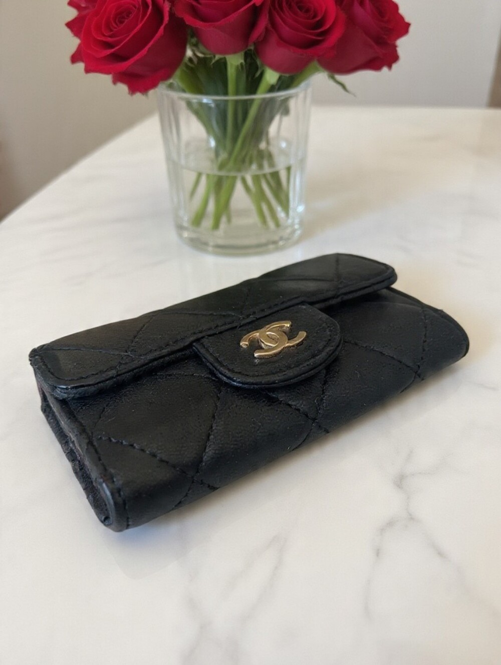 Chanel Classic 6 Key Holder and Card Case Black Lambskin✨️ - Picture 5 of 13